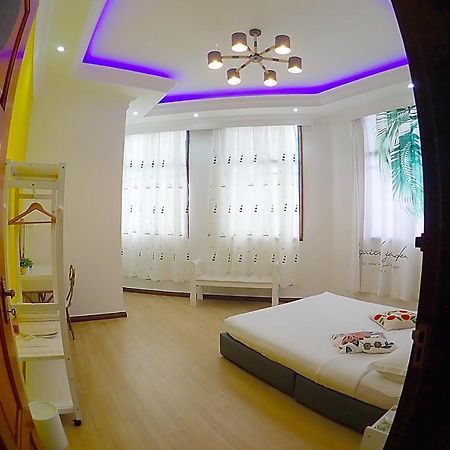 Moonlight Inn Semporna Bagian luar foto